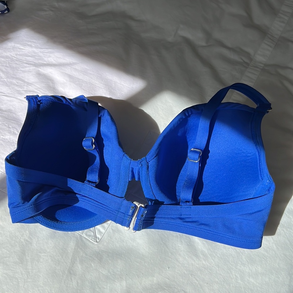 Bikini Top - Picture 2 of 3